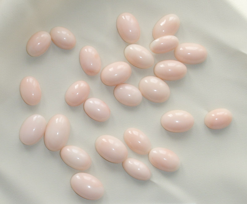 Spole ovali in corallo midway rosa;destinate a laboratori artigiani orafi per la realizzazione di gioielli e monili e monili 