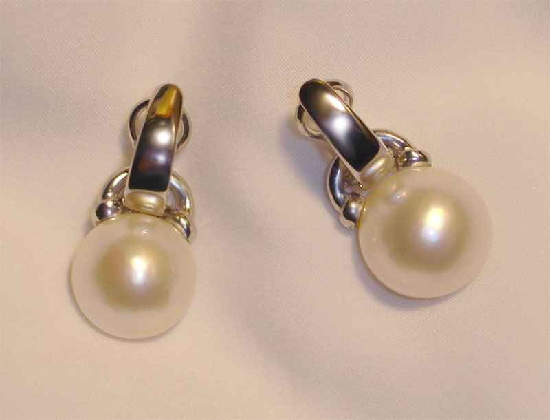 Orecchini in oro bianco con perle australiane( originali ) 